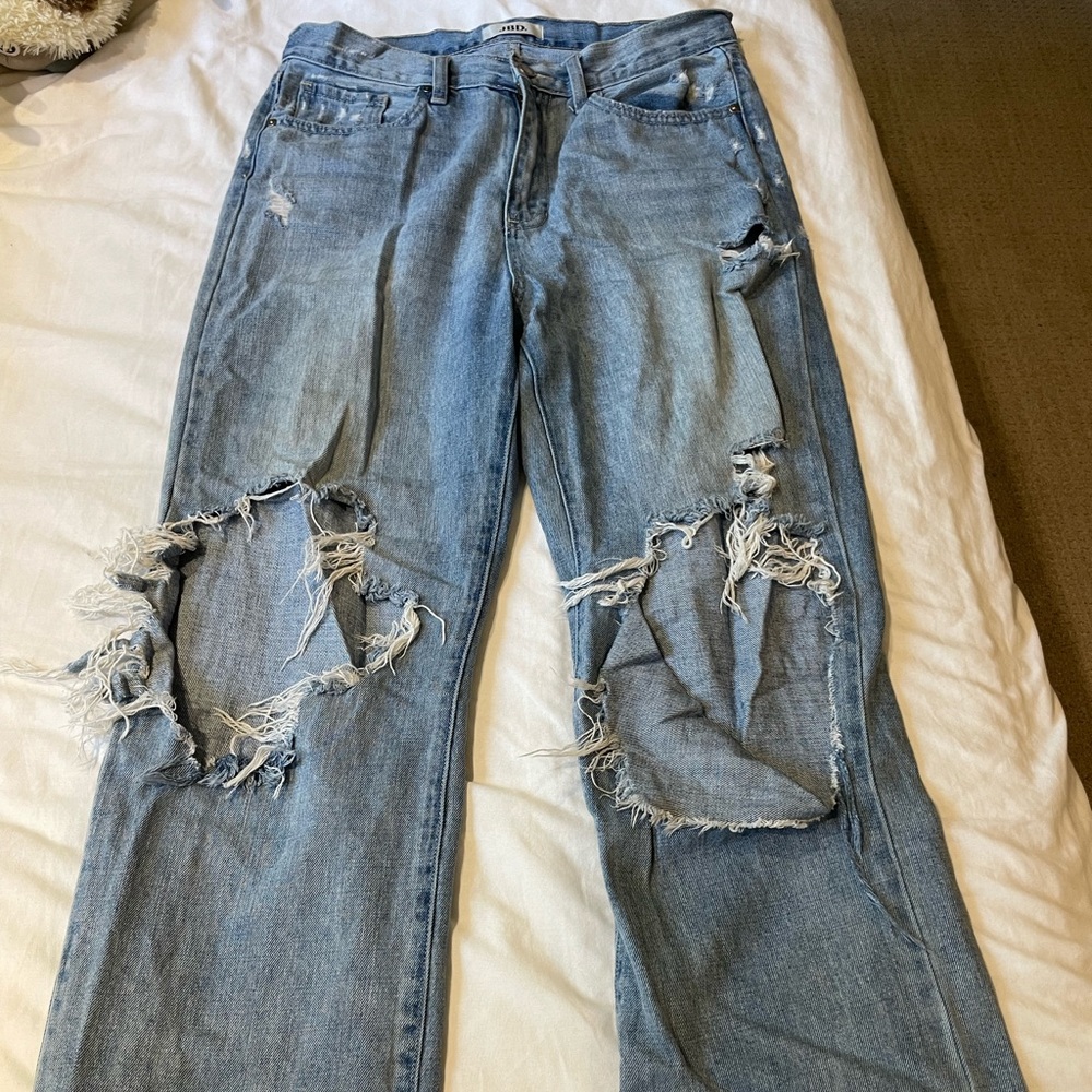 JBD ripped jeans